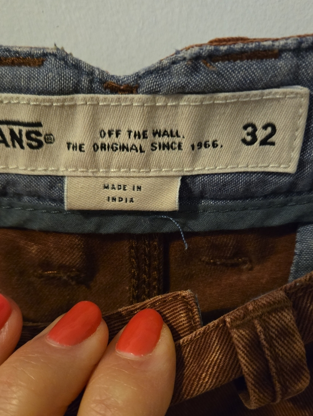 Vans Rustic Distressed Short - Picture 7 of 12